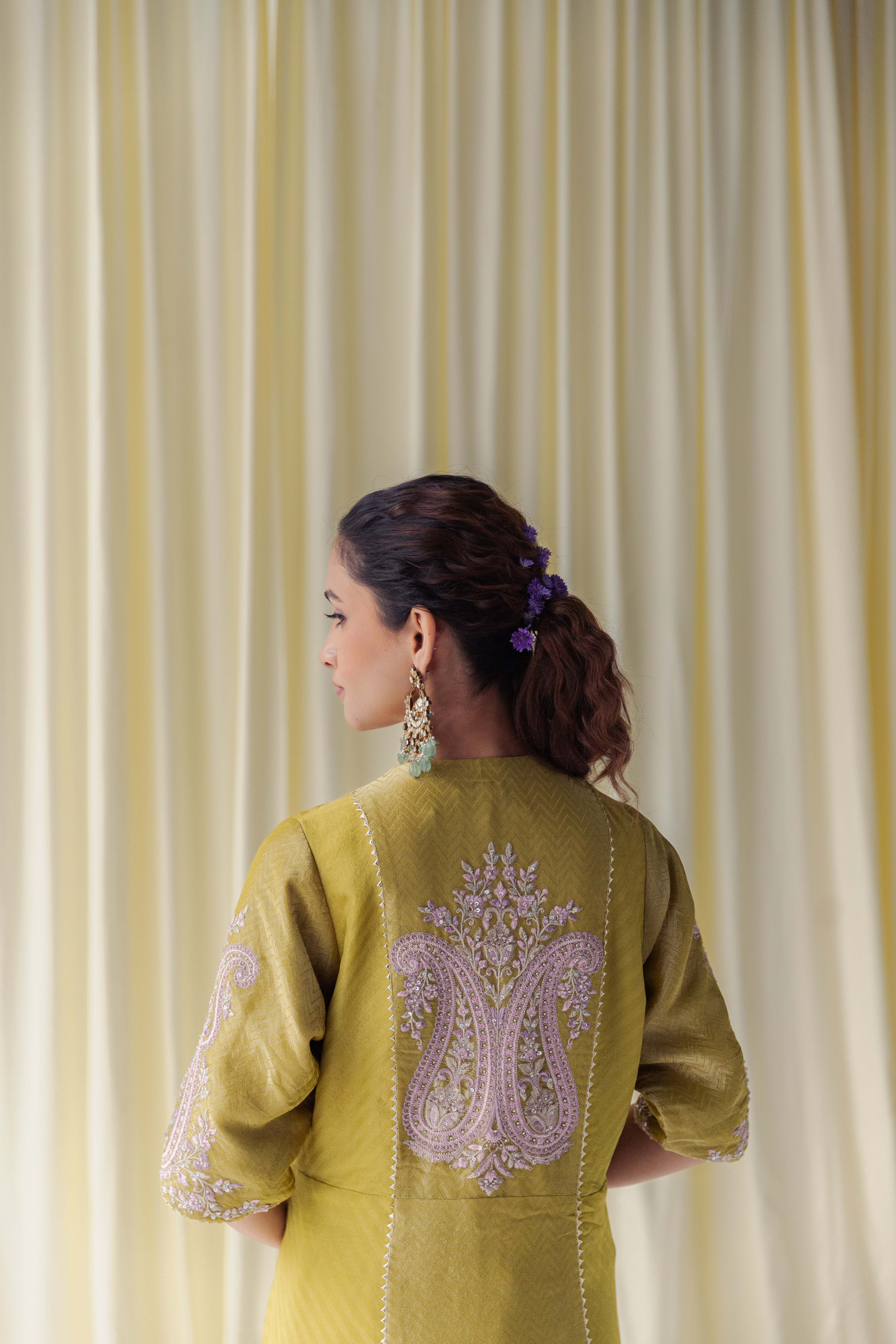 Ahana Kurta Set