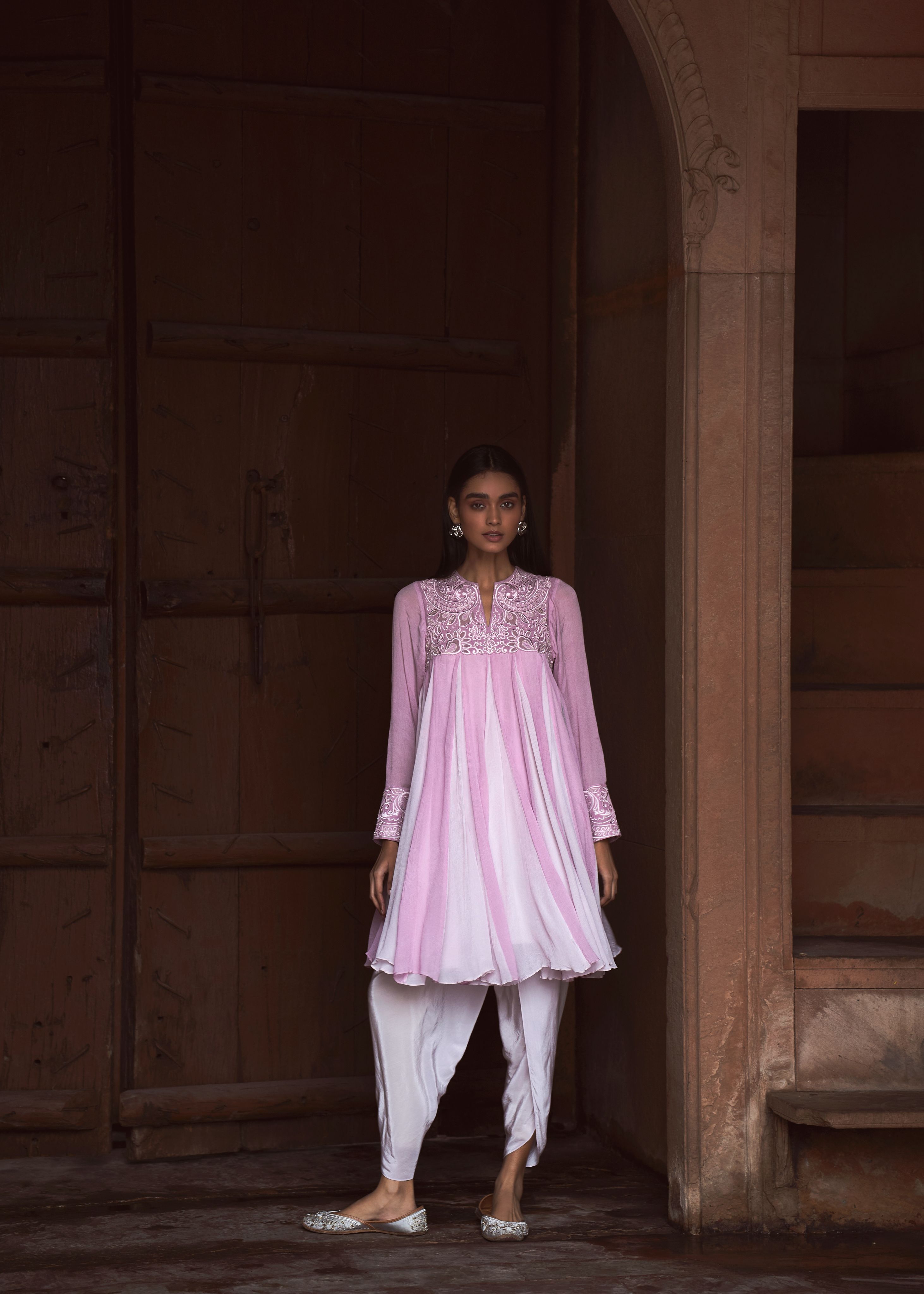 Enchanting Two-Toned Lilac Kurta Set