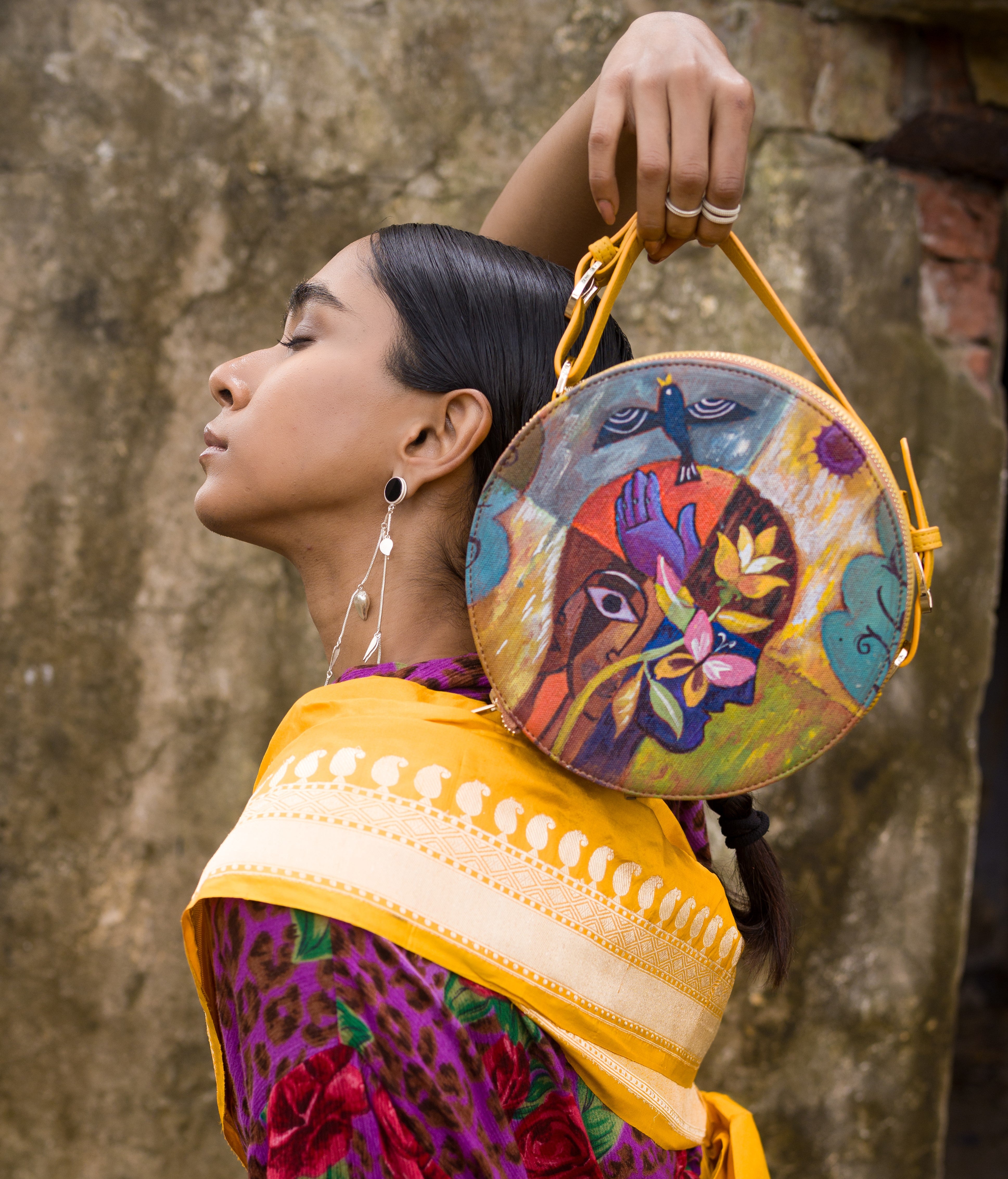 Adwitya Round Sling Bag