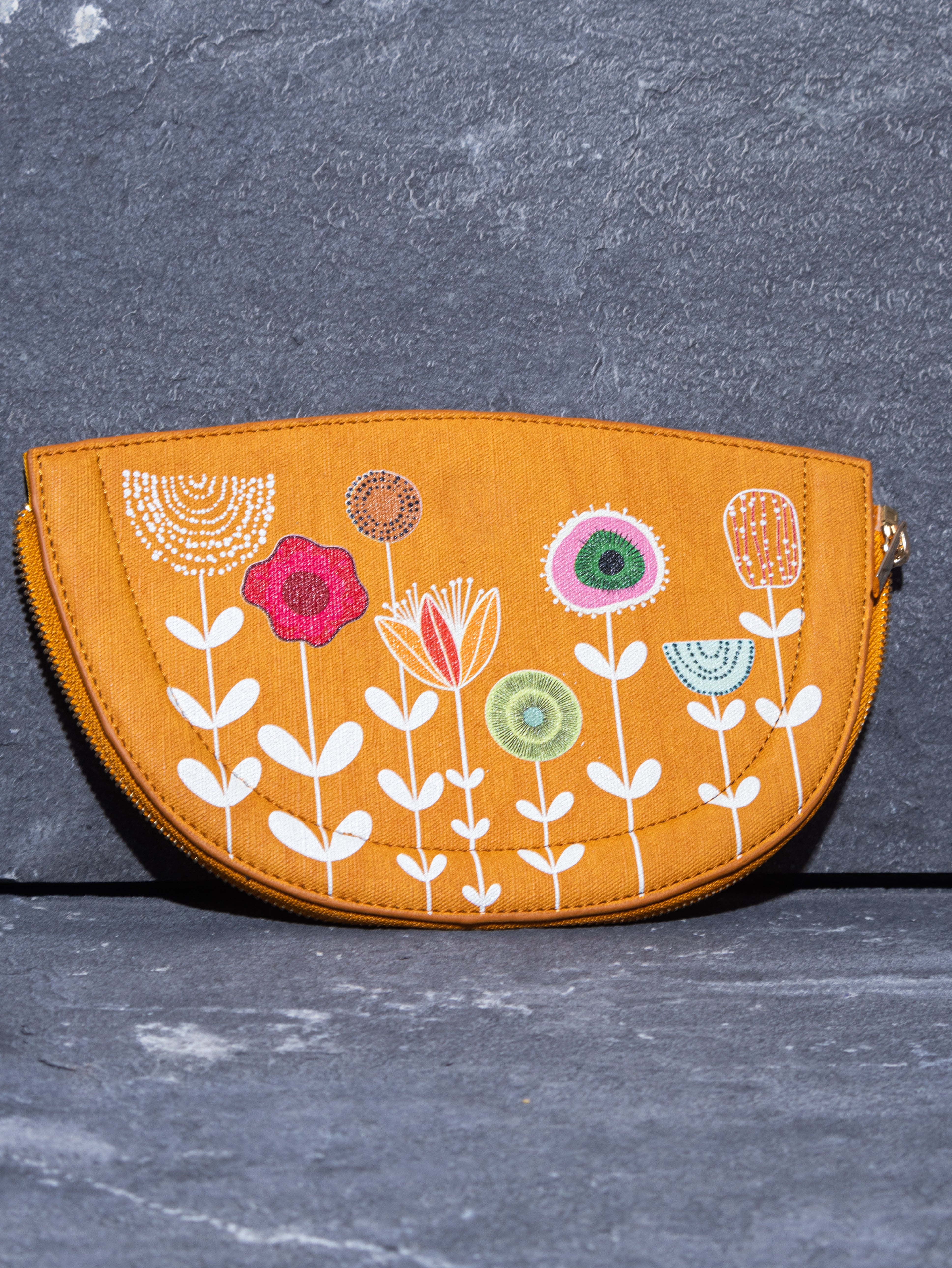 GRANDEUR BUNDLE HALF MOON BAG Yellow