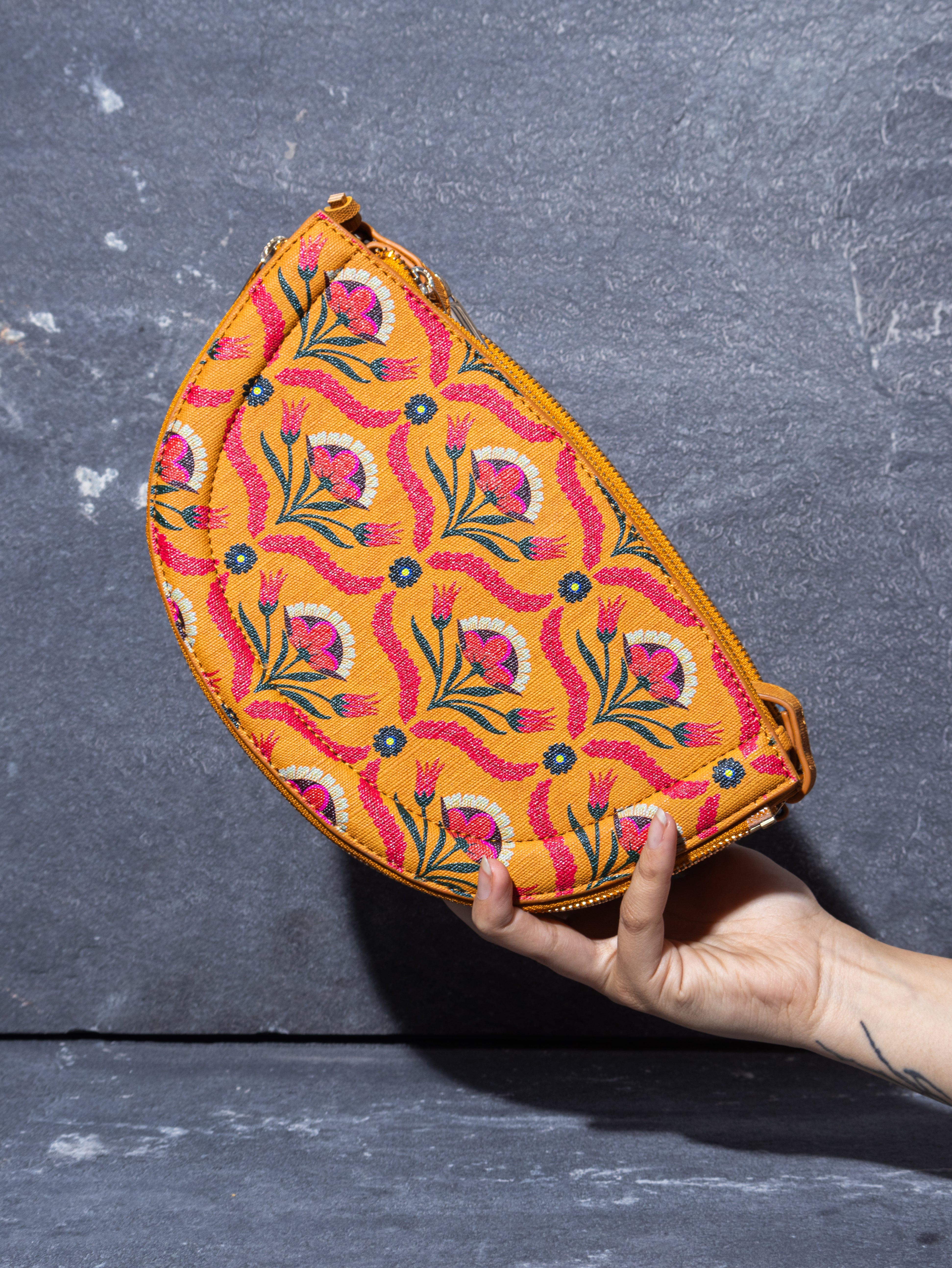 FLORAL BUNDLE HALF MOON BAG Yellow
