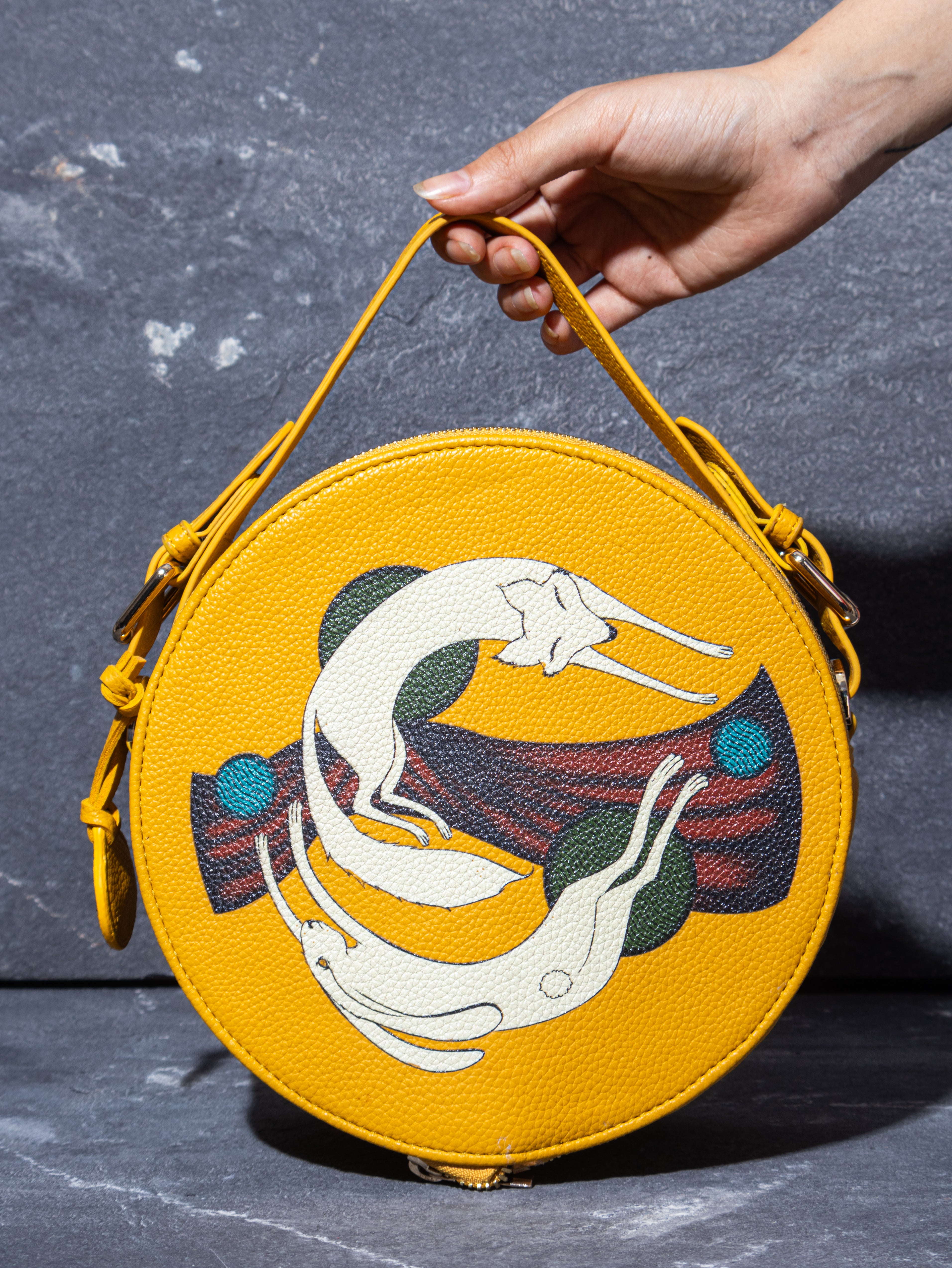 ANIMAL BUNDLE ROUND BAG Yellow