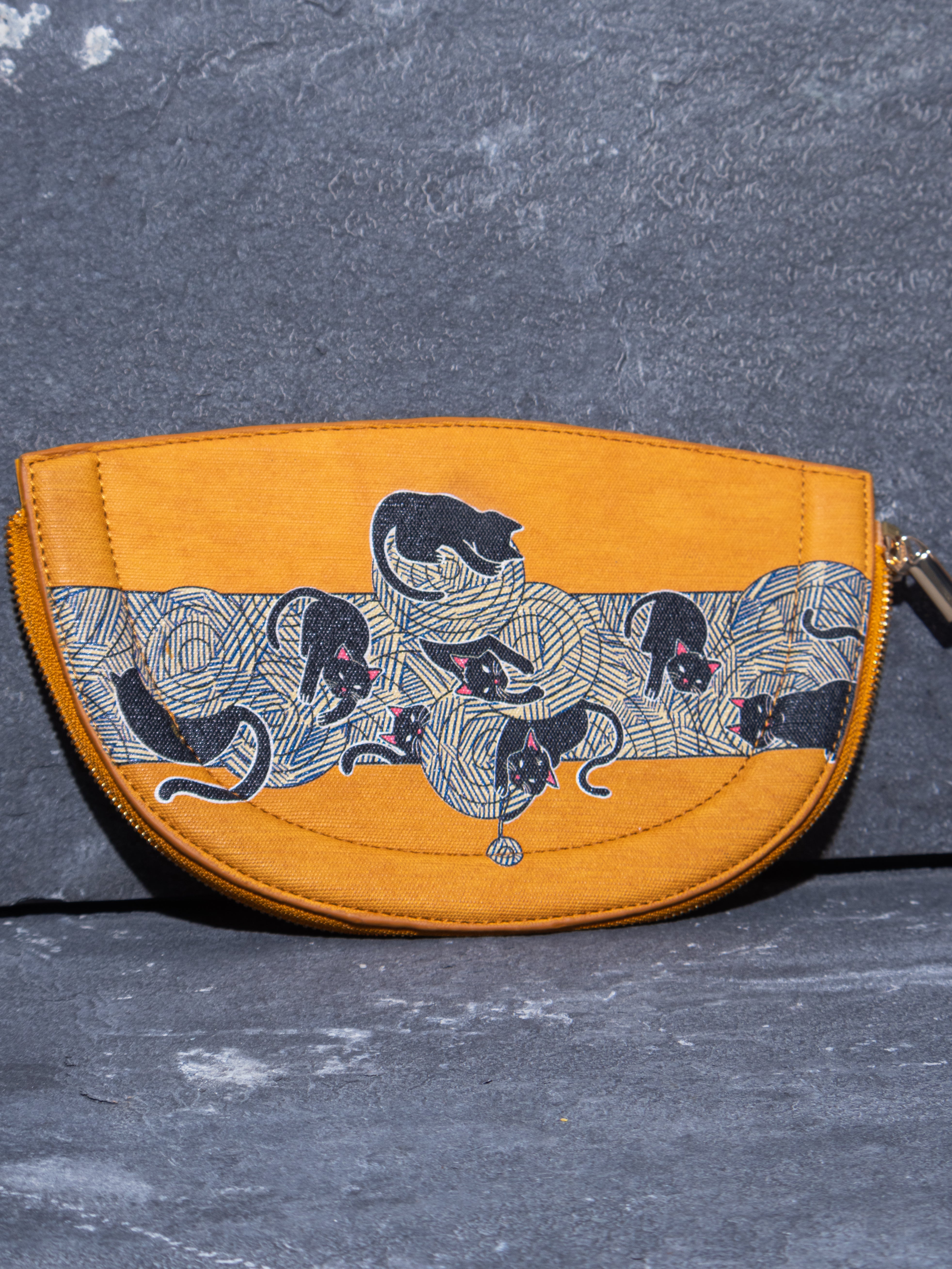 GRANDEUR BUNDLE HALF MOON BAG Yellow