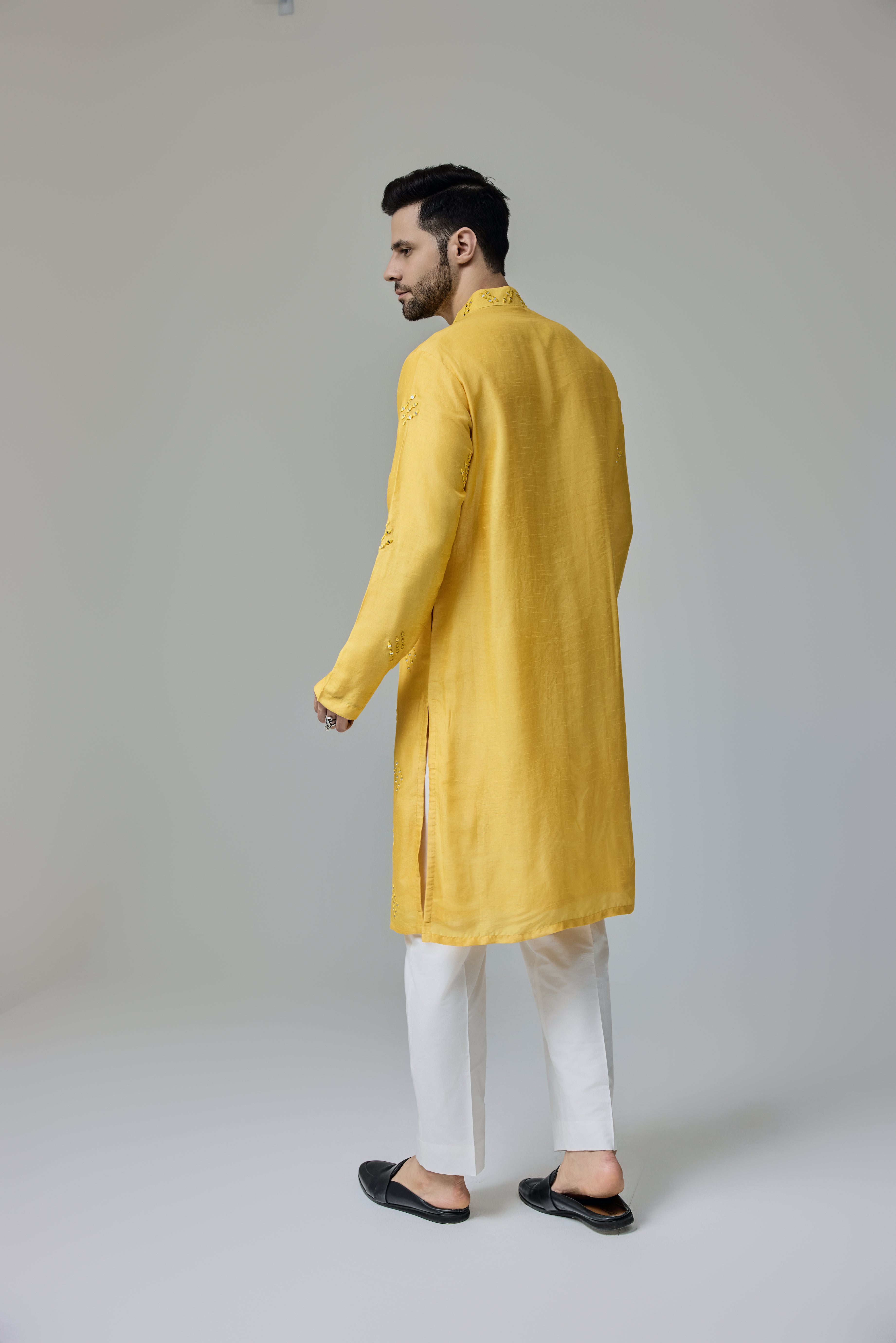 Yellow Kurta With Mirror Work Motifs