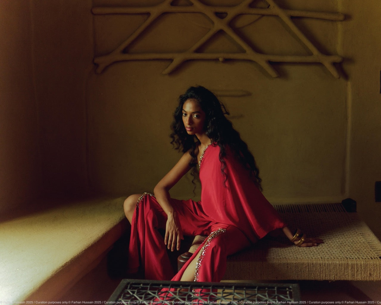 Zurain in Red