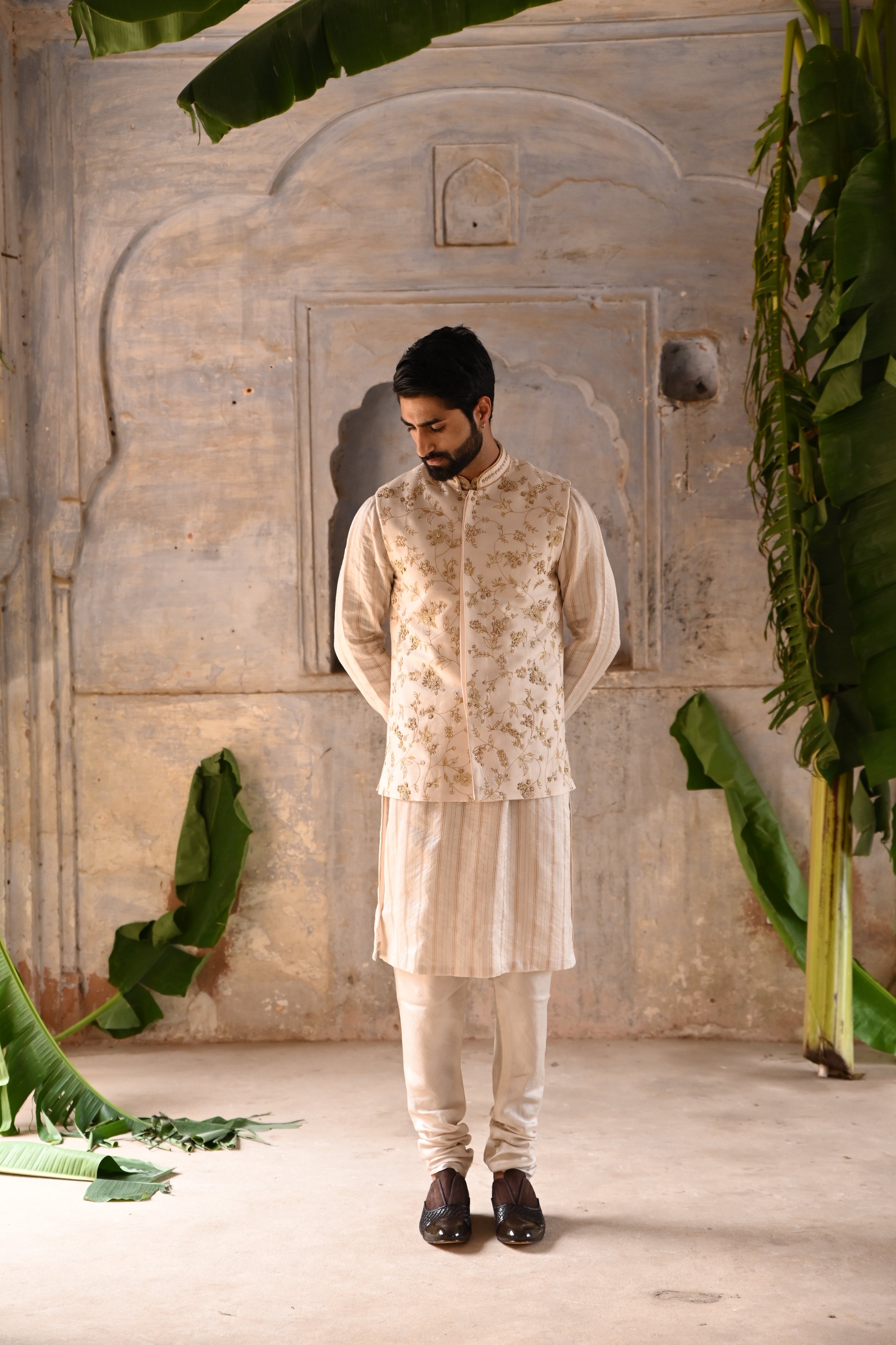 Ivory Bandi kurta set
