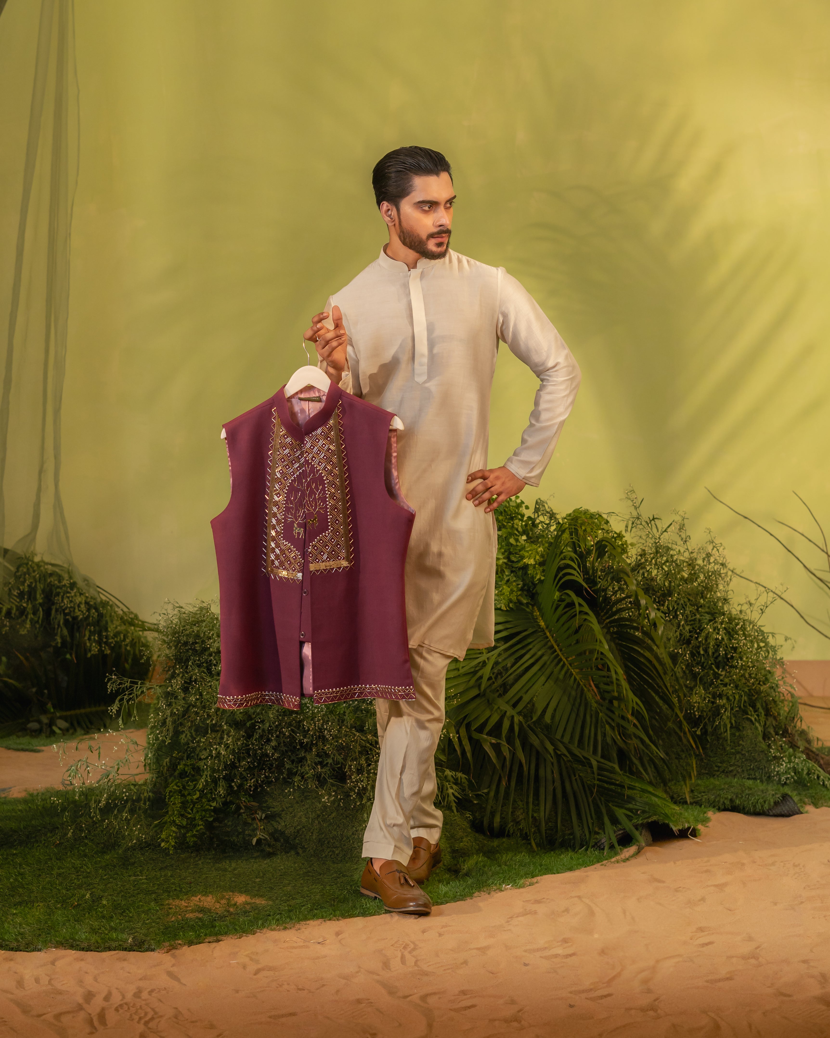 Reindeer Dusty Ivory Long kurta set
