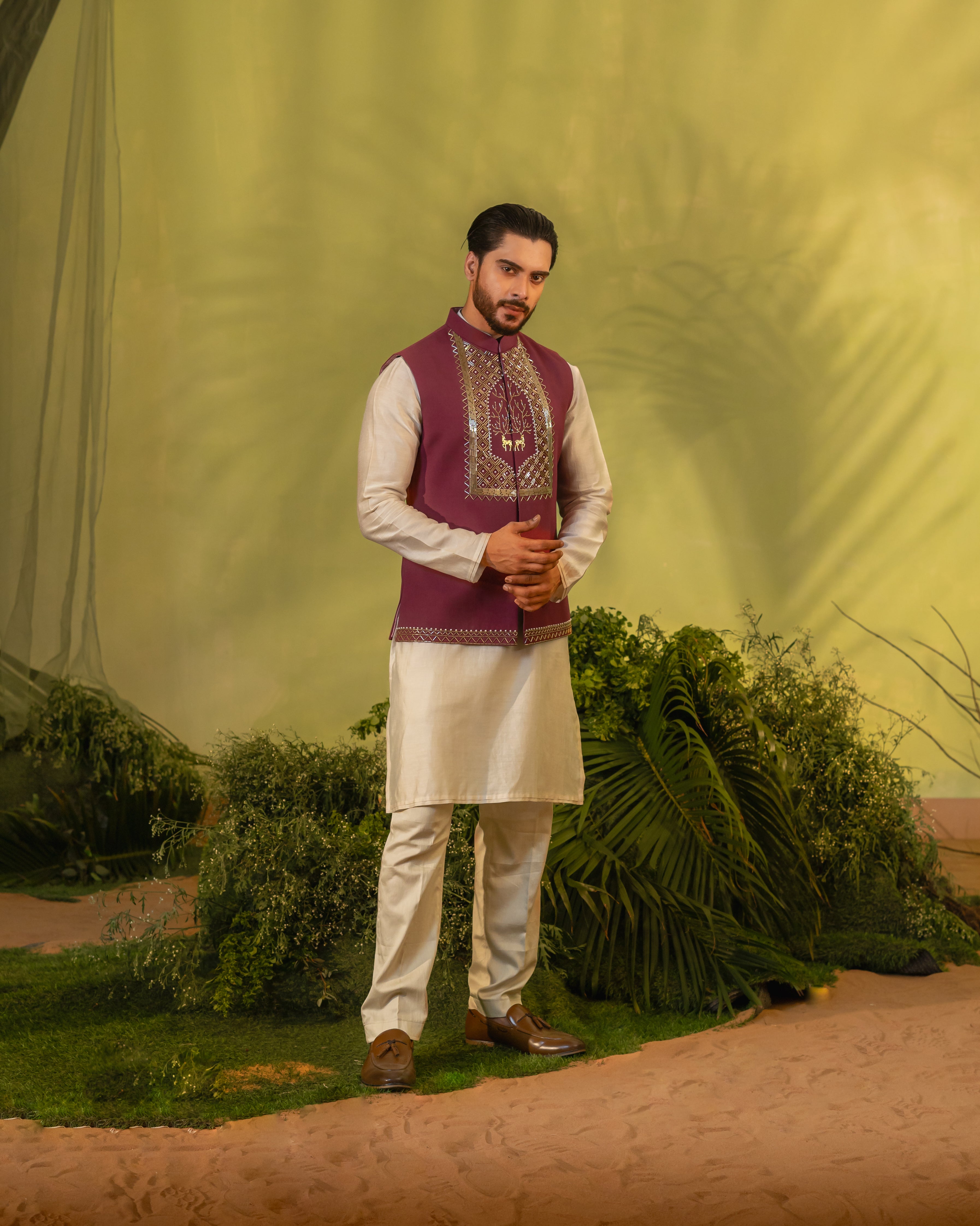 Reindeer Dusty Ivory Long kurta set