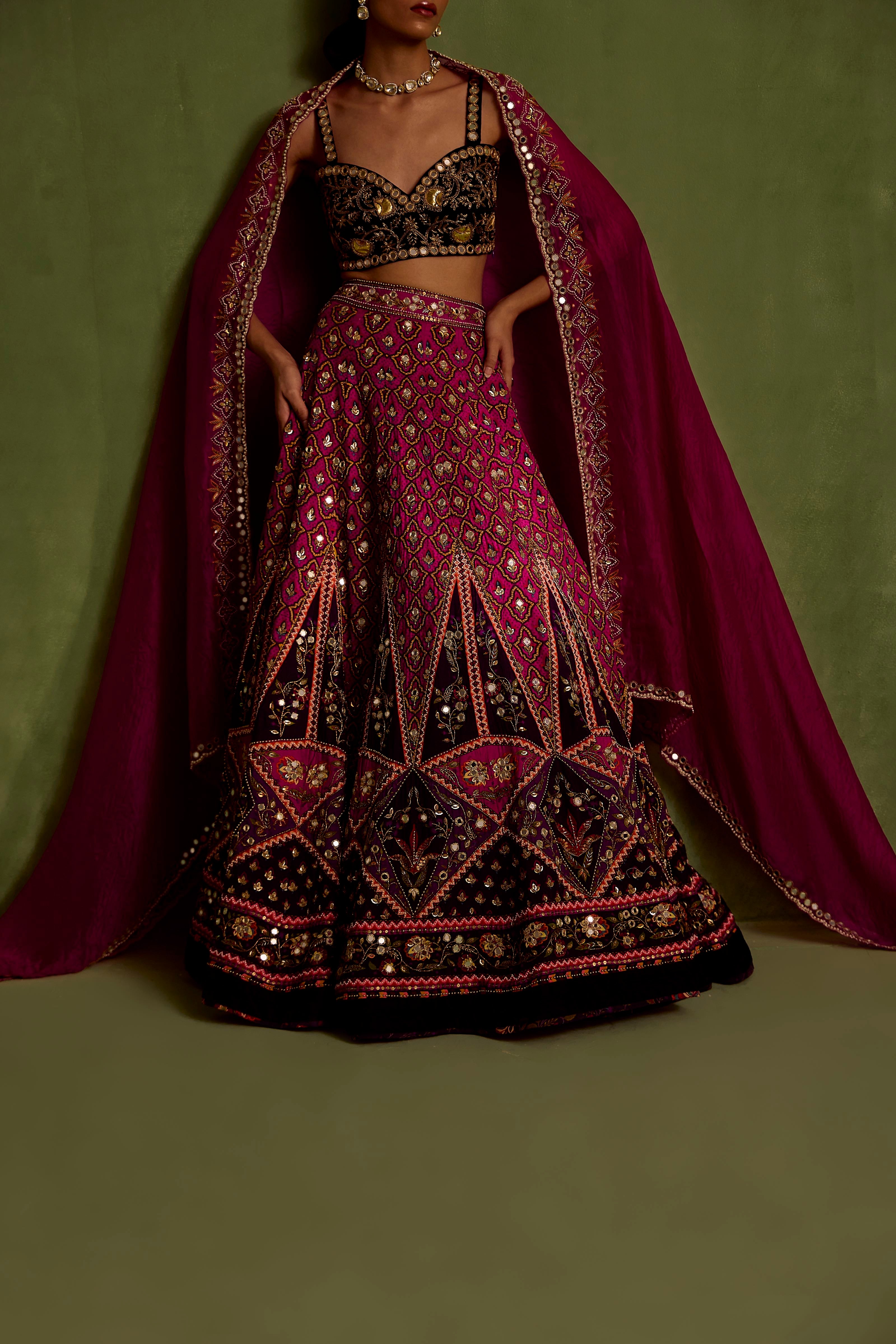 Magenta Print Quatrefoil Sweetheart Neck Lehenga And Blouse Set