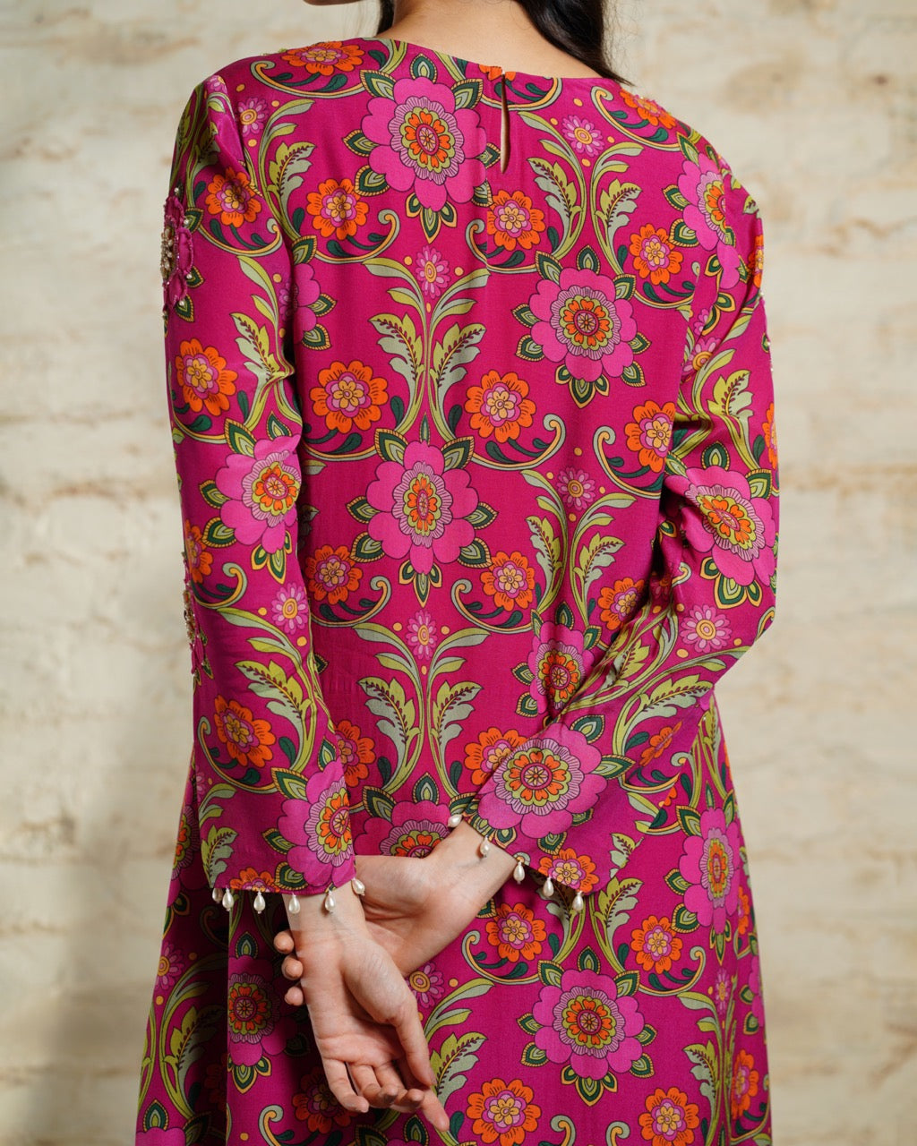 NUSRAT PINK