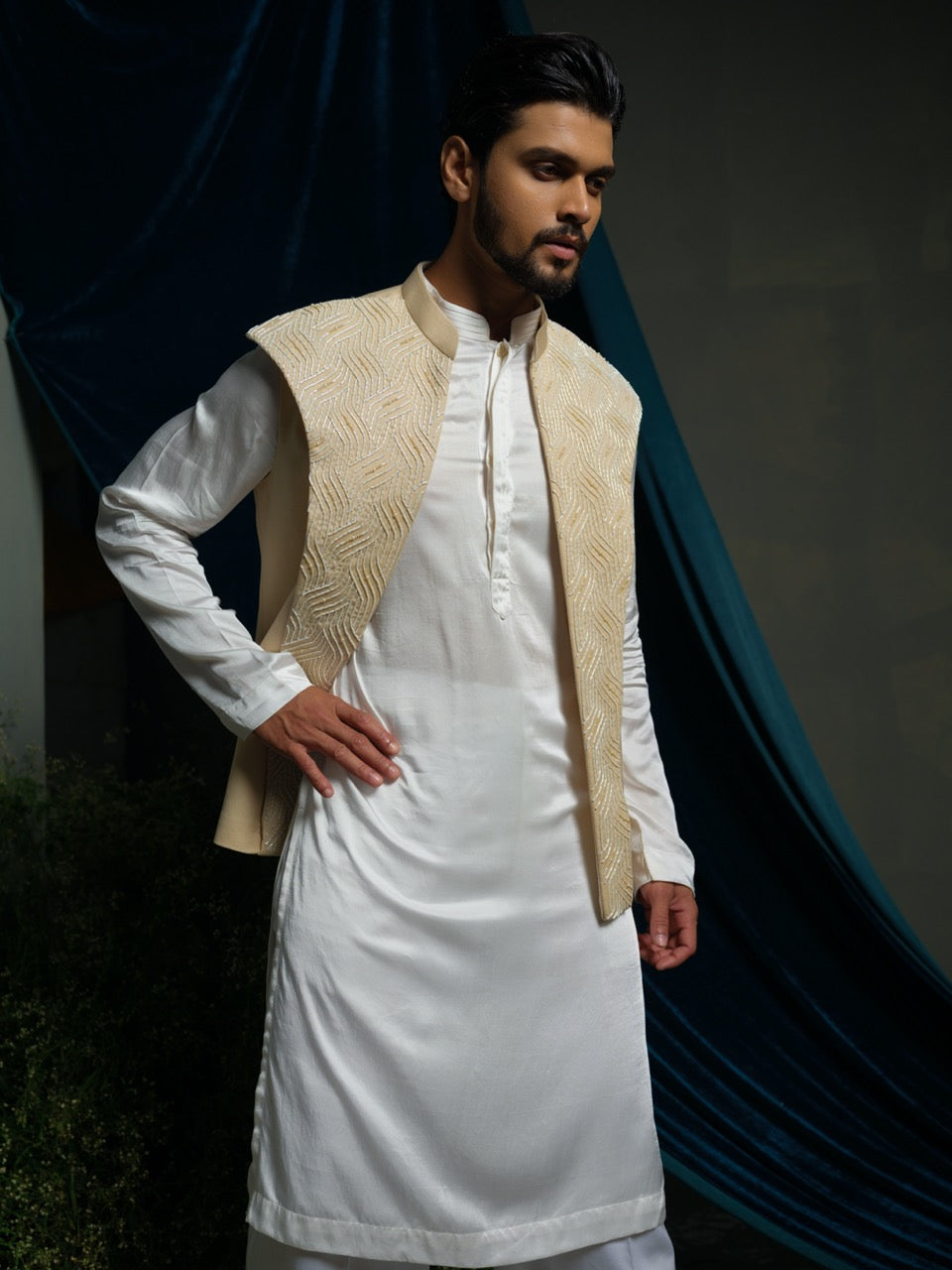 Broad Lapel Bundi Set