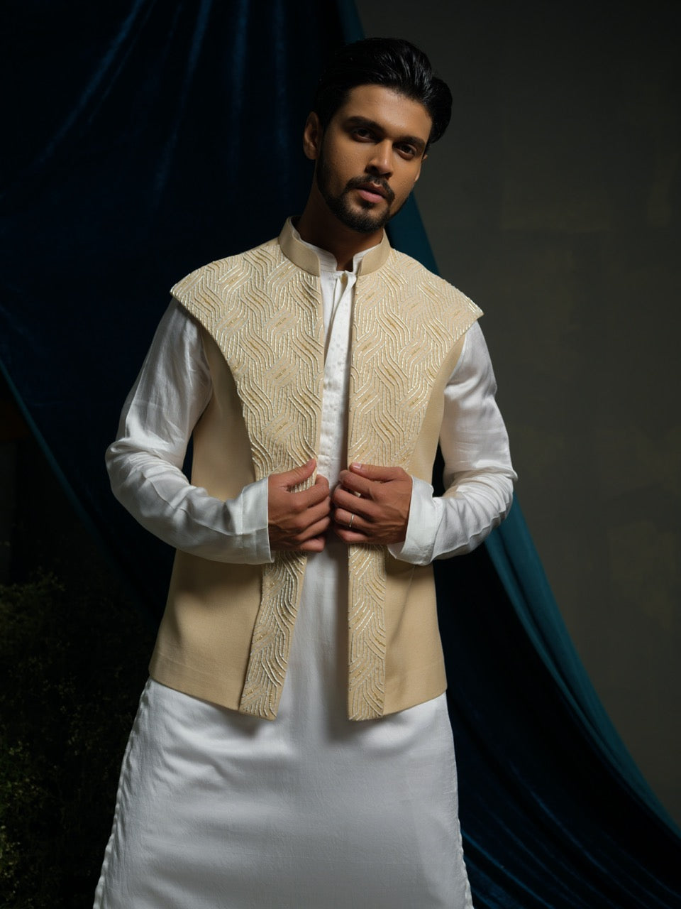Broad Lapel Bundi Set