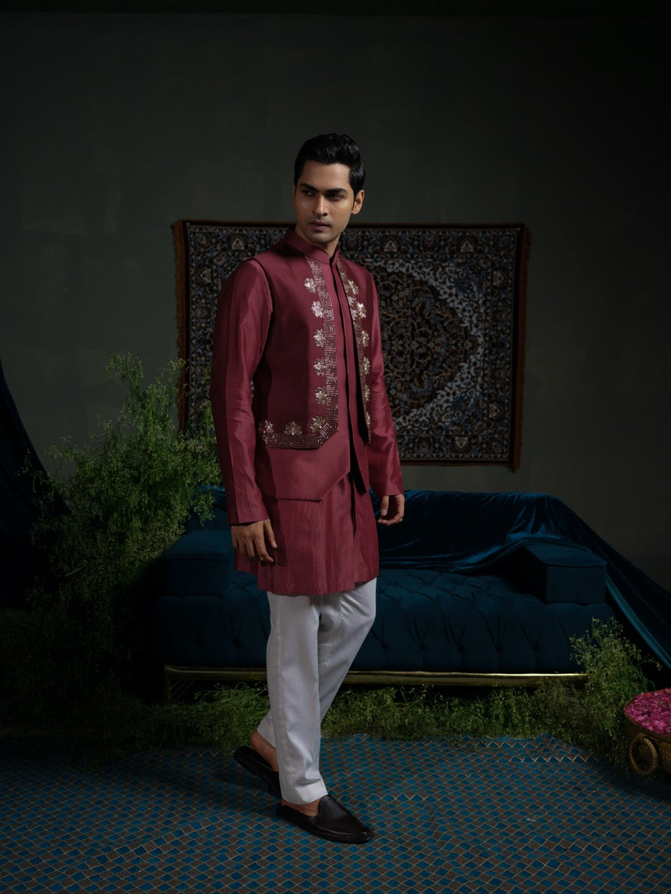 Maroon panel bundi set