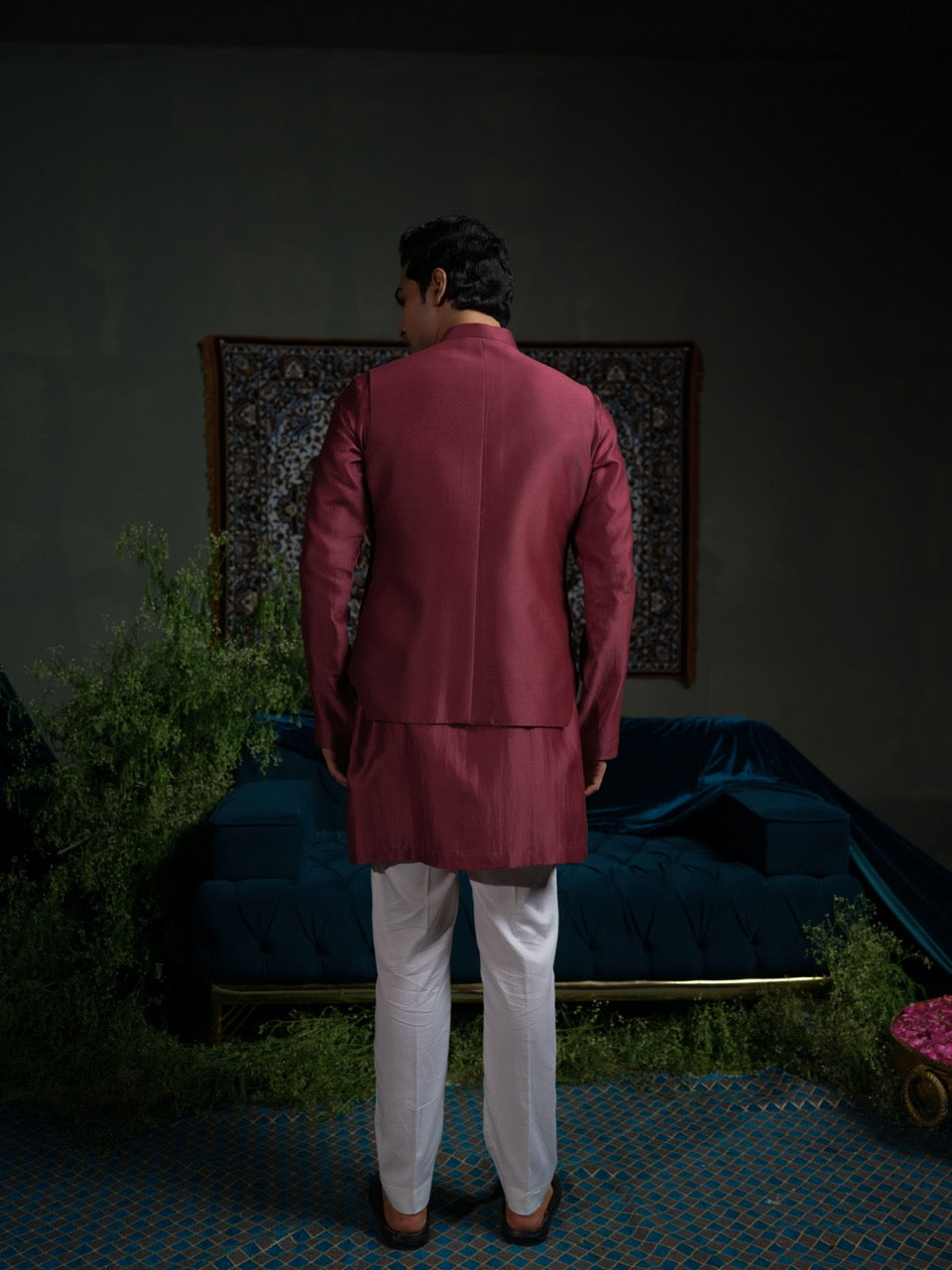 Maroon panel bundi only