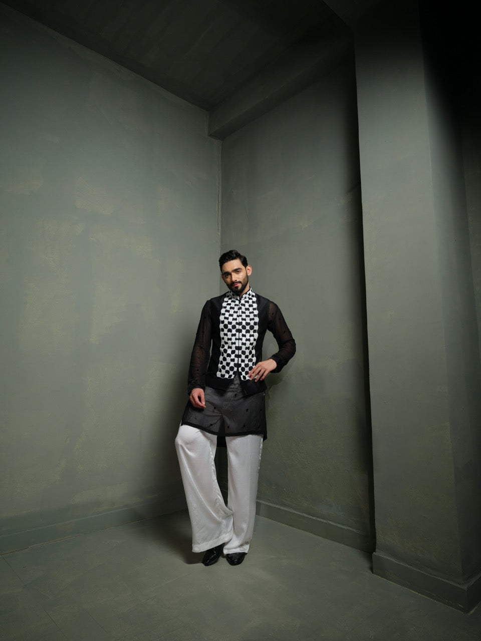 Regal Retro Bundi only
