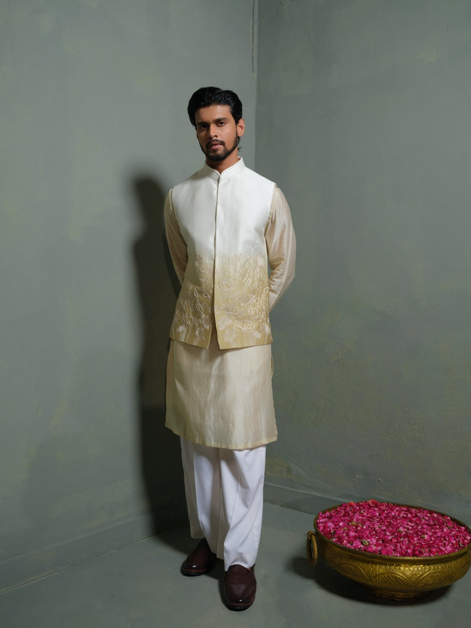 Lotus Beige Ombre Bundi Set