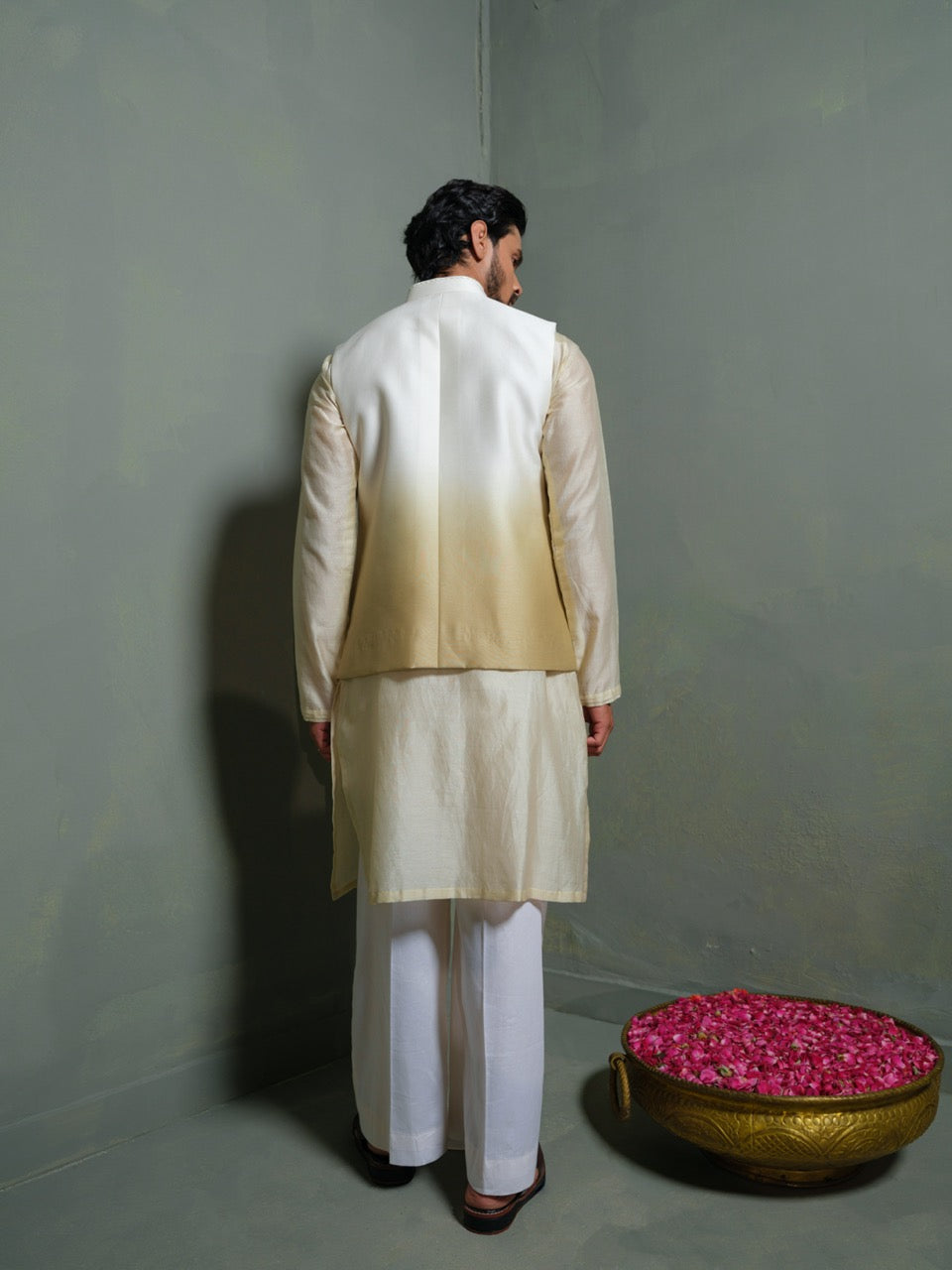 Lotus Beige Ombre Bundi Only