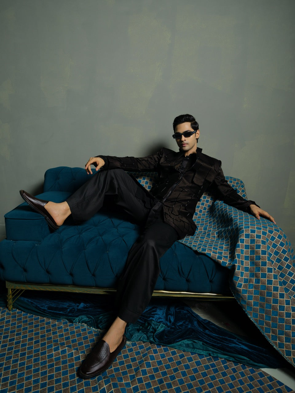 Black Flap Indowestern Set