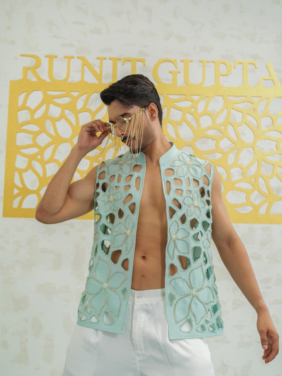 Blue Cutwork Floral Bundi set