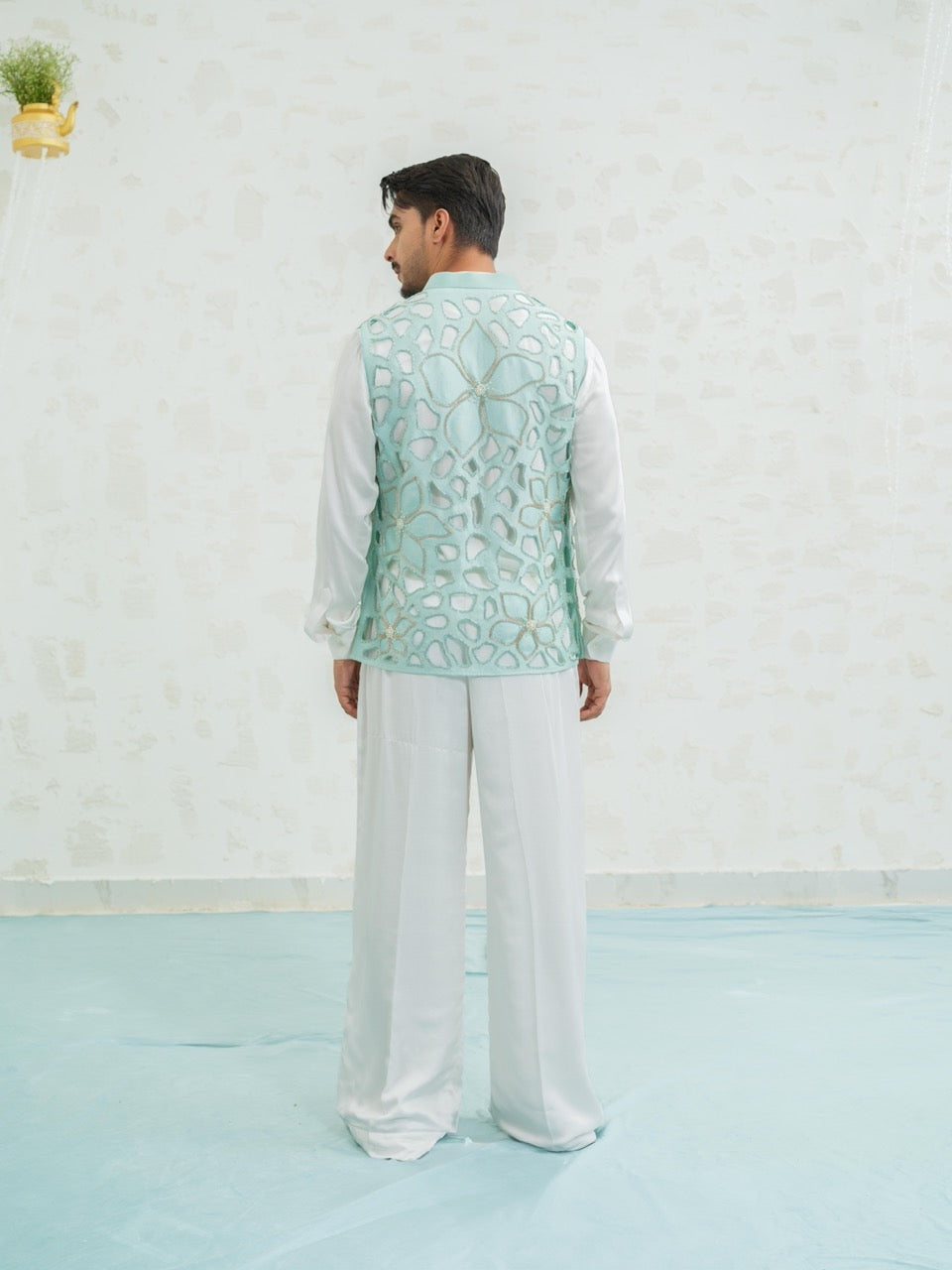 Blue Cutwork Floral Bundi set