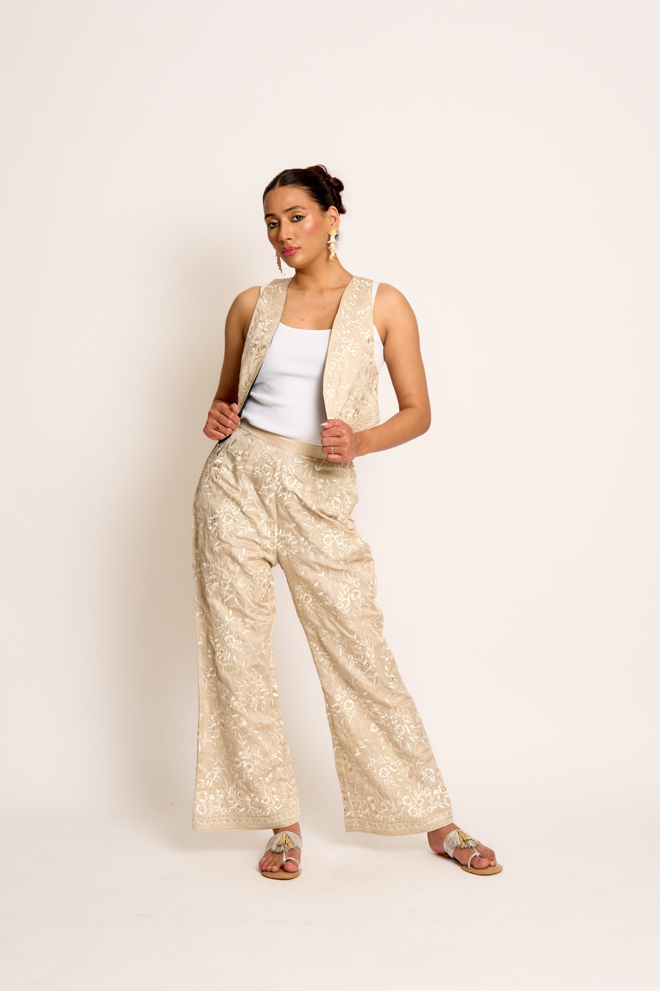 Kalki Reversible Waistcoat Beige & Black
