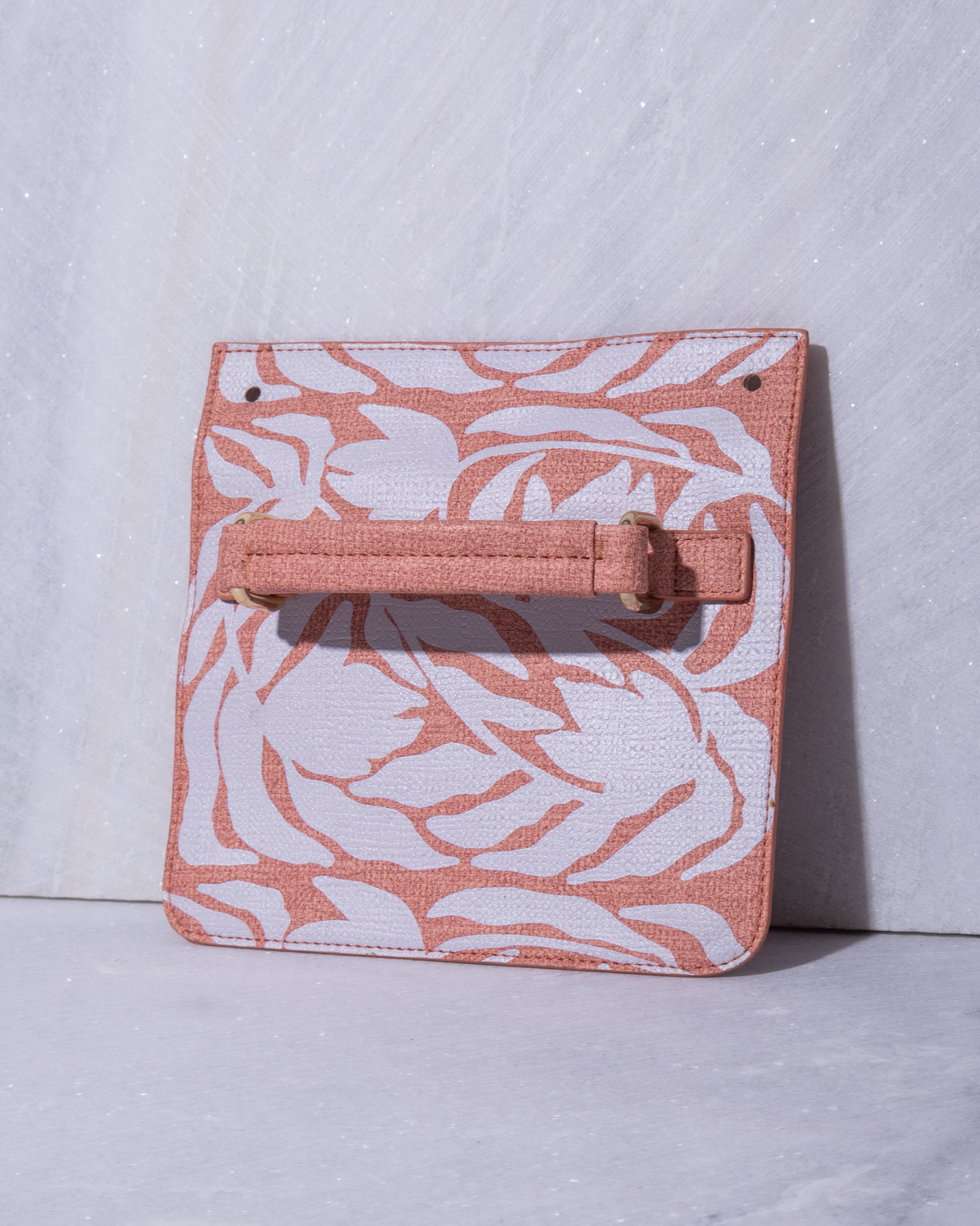 ABSTRACT BUNDLE BOX BAG Pink
