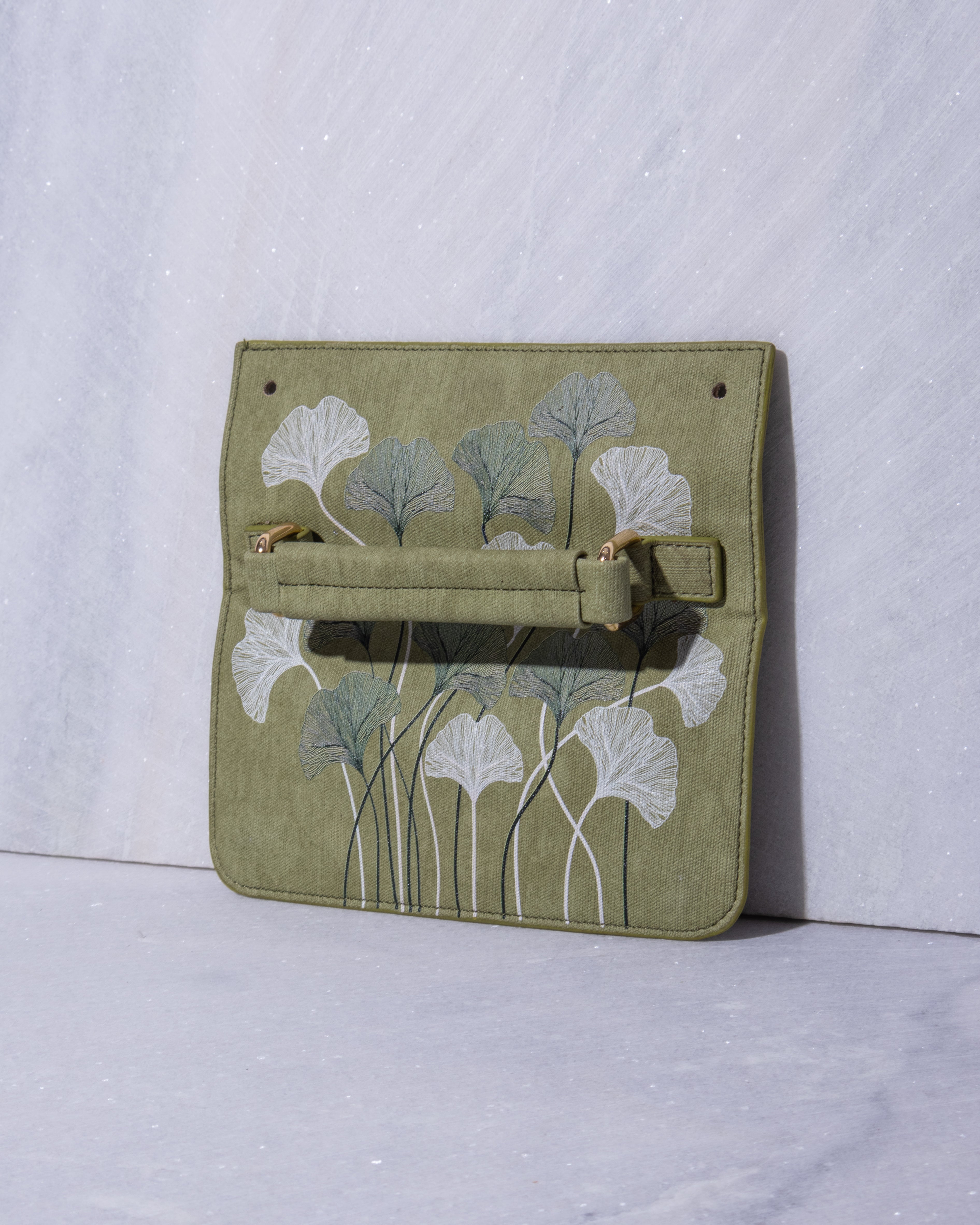 ABSTRACT BUNDLE BOX BAG Green