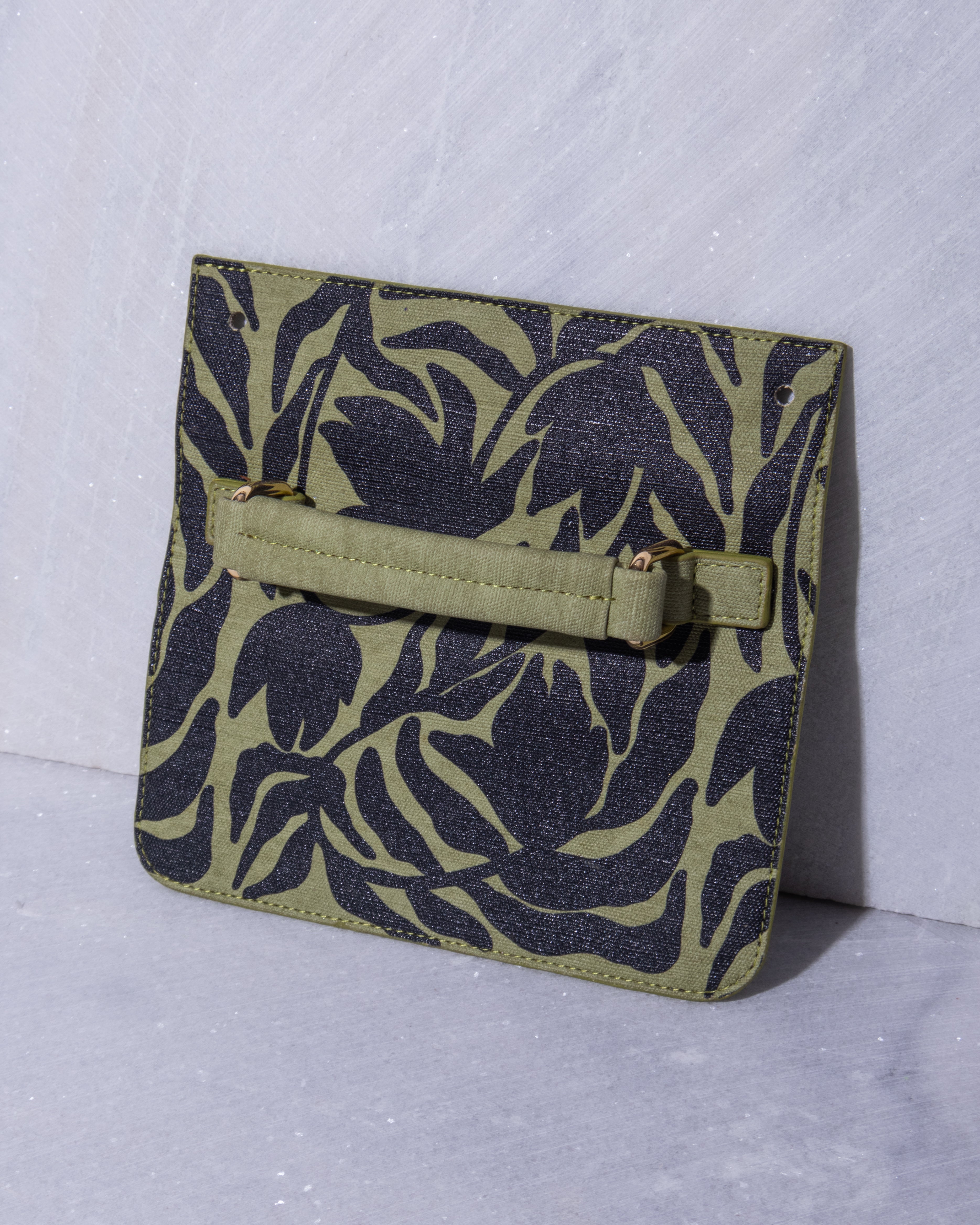 ABSTRACT BUNDLE BOX BAG Green