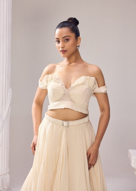 AMELIA PEARL LEHENGA