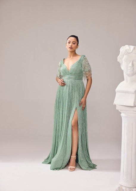GLORY GOWN