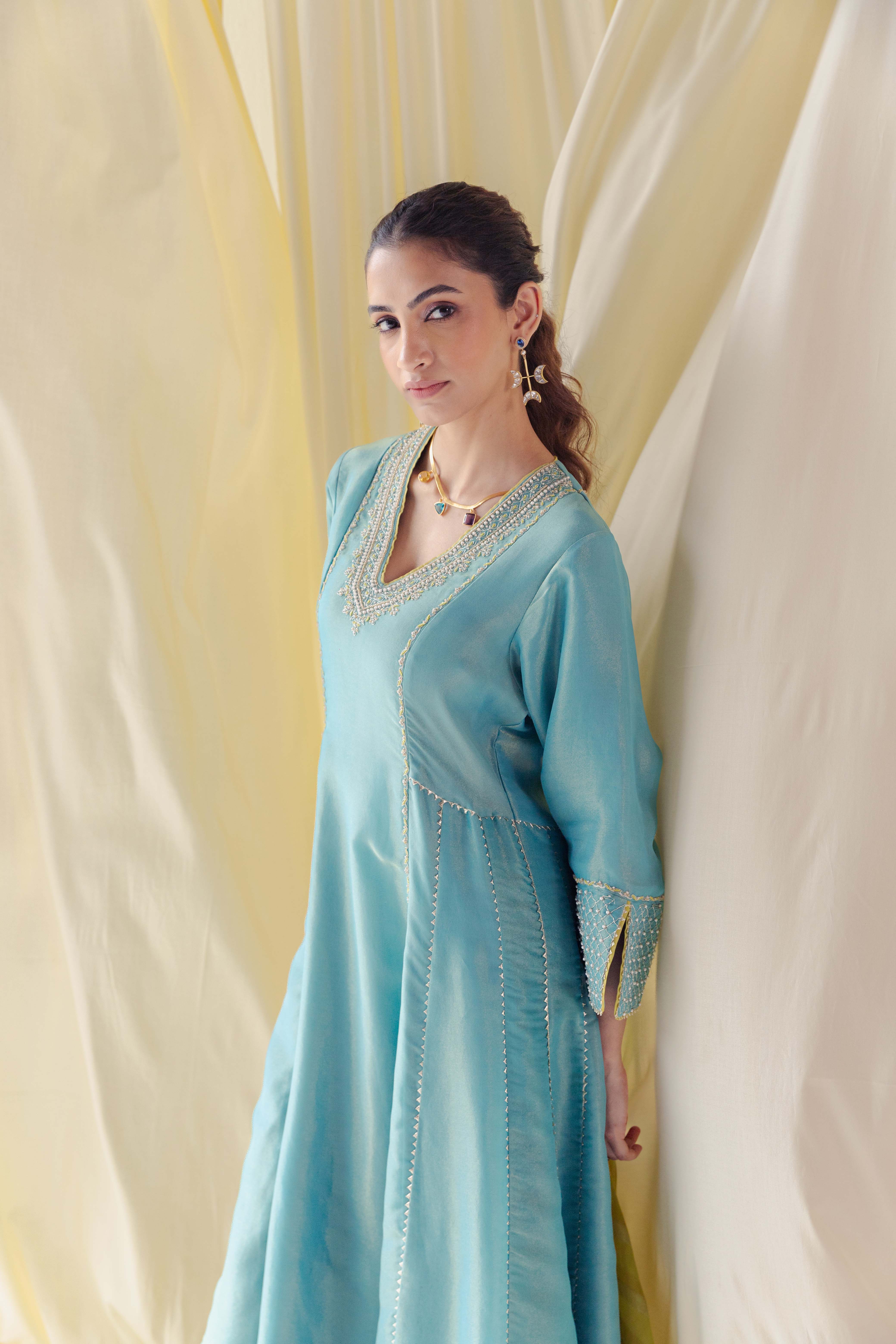 Rivaah Kurta Set