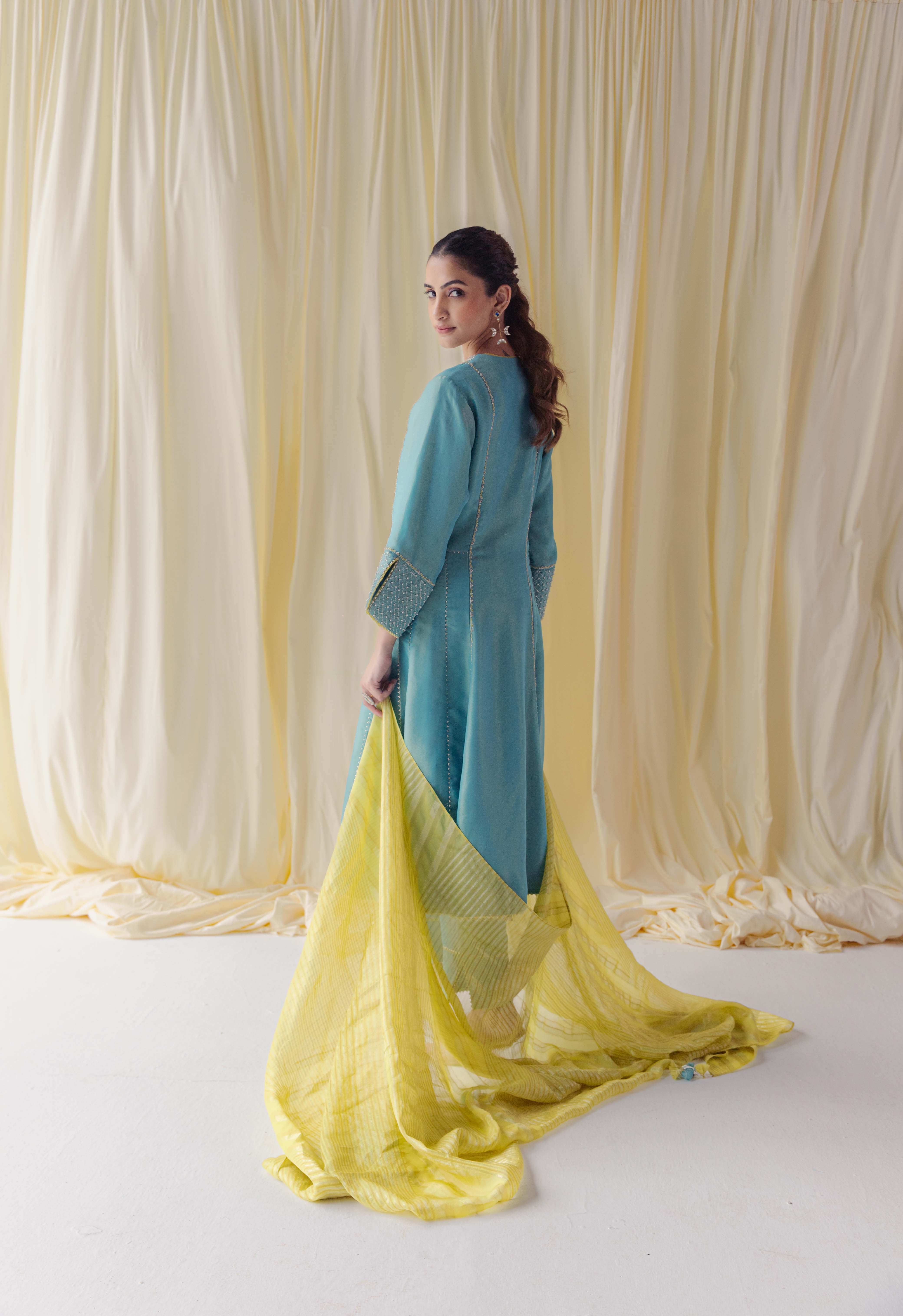 Rivaah Kurta Set