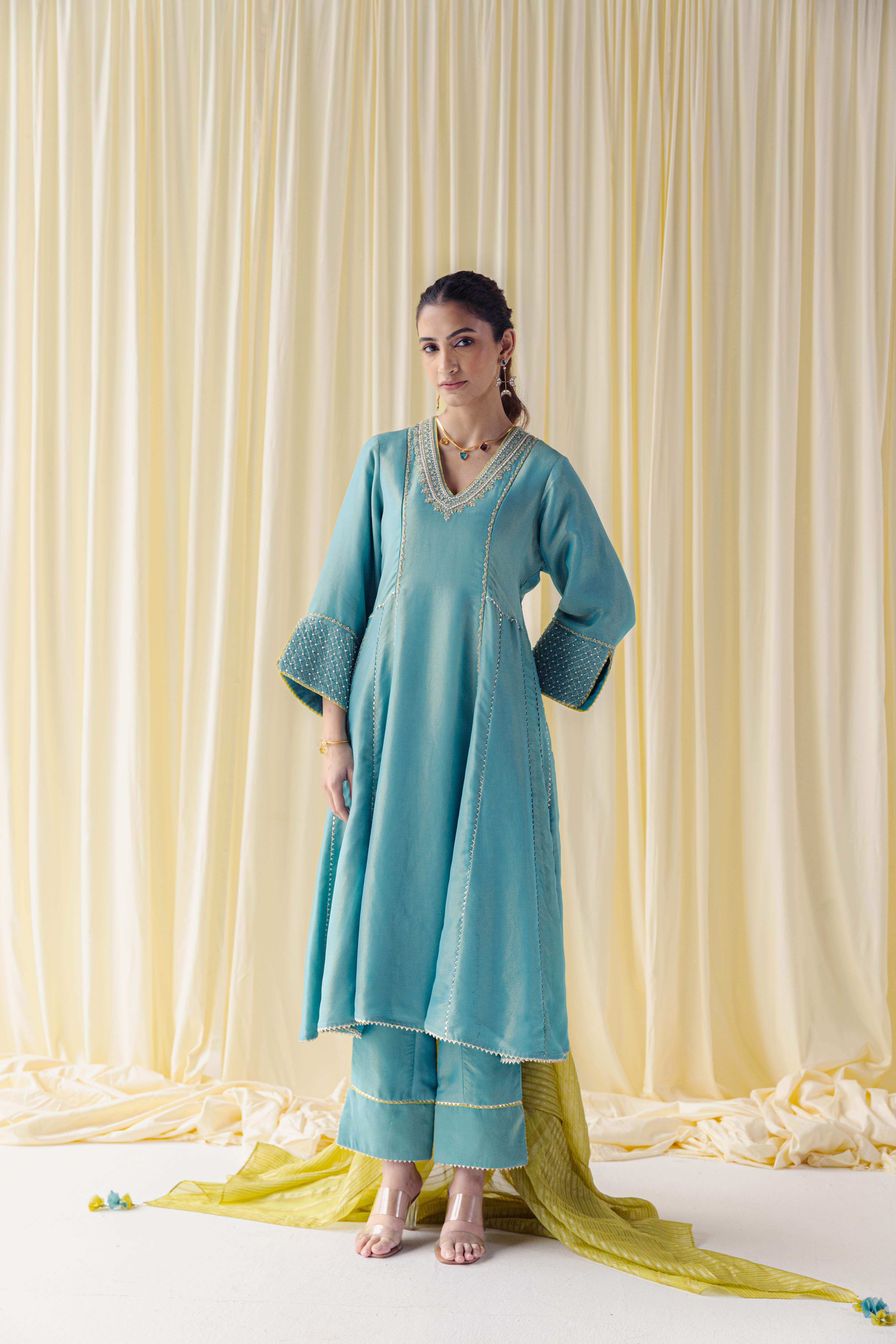 Rivaah Kurta Set